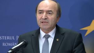 Tudorel Toader, acuzat ca planuieste boicotarea Parchetului European, la ordinul PSD