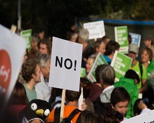 Absenteismul ca sursa de criza sociala si politica in Romania de astazi