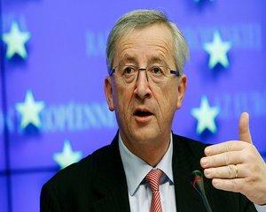 Jean Claude Juncker, CE: Urmarim cu foarte mare ingrijorare evolutiile recente din Romania