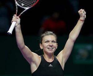 Simona Halep, prima in inimile romanilor, a invins-o pe Flavia Pennetta, la Turneul Campioanelor