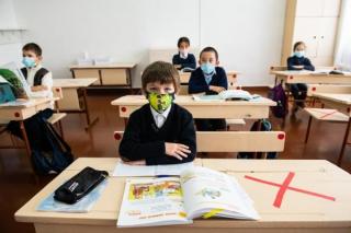 Ministrul Educatiei: E o chestiune de zile pana cand testele pe baza de saliva vor ajunge in scoli