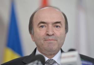 Tudorel Toader dezvaluie cum se pot elibera detinutii pe nedrept, prin Legea recursului compensatoriu