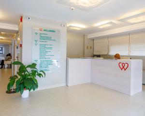 Spitalul Wellborn incepe o campanie de consultatii gratuite si reduceri